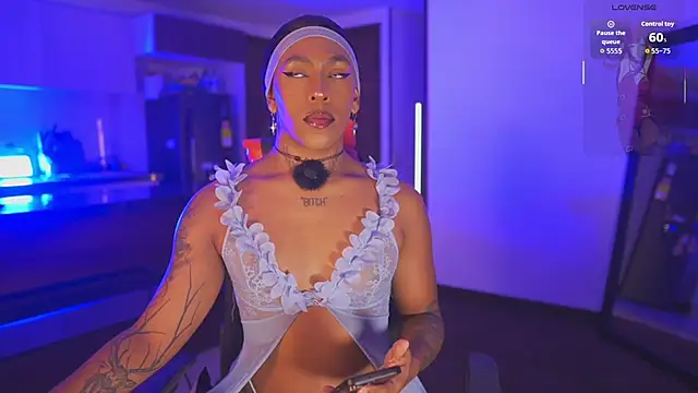 Snapshot of AmberRaus chatting on January 8, 2026, 2:03 am AmberRaus online show from January 8, 2026, 2:03 am