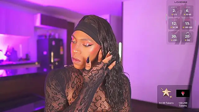 Snapshot of AmberRaus chatting on February 13, 2026, 1:01 am AmberRaus online show from February 13, 2026, 1:01 am