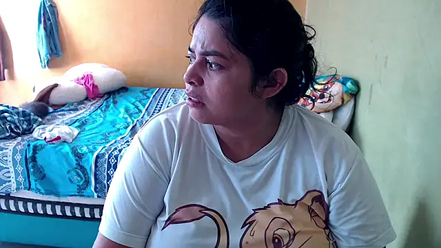 yulieth bbw online show from December 14, 2025, 2:33 pm