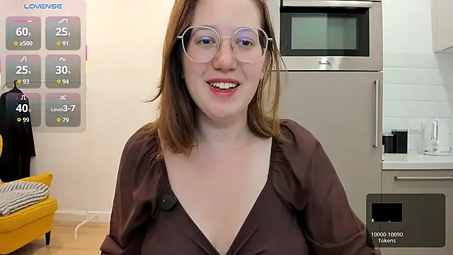 Charmy Gracy online show from June 26, 2026, 8:41 am