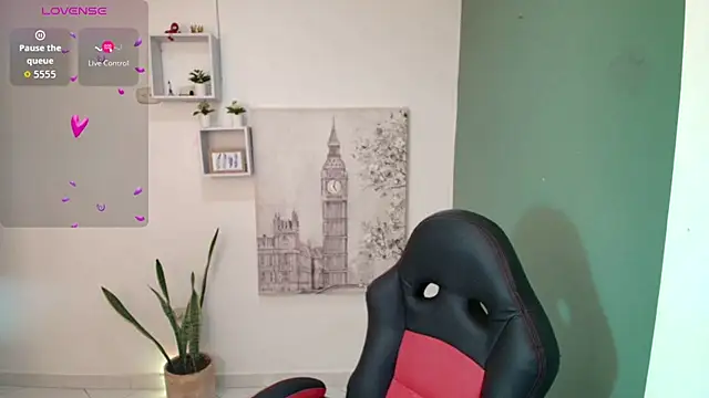 bella 99  online show from December 17, 2025, 12:00 pm