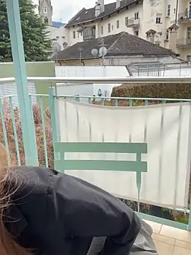 goodforKarina online show from April 15, 2026, 11:06 am