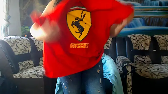 MoistMady online show from October 29, 2025, 12:40 pm