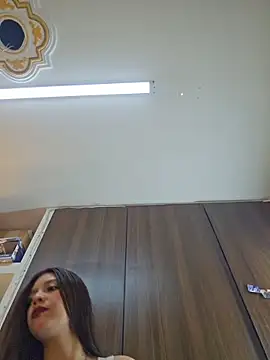 Snapshot of Rebeca_xs chatting on February 14, 2026, 5:37 am Rebeca xs online show from February 14, 2026, 5:37 am