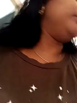 Snapshot of ashley69_brown chatting on October 13, 2025, 6:52 pm ashley69 brown online show from October 13, 2025, 6:52 pm