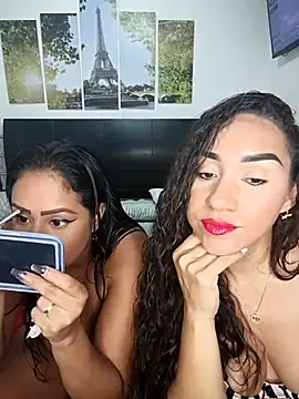 Snapshot of ashley69_brown chatting on November 17, 2025, 7:19 pm ashley69 brown online show from November 17, 2025, 7:19 pm