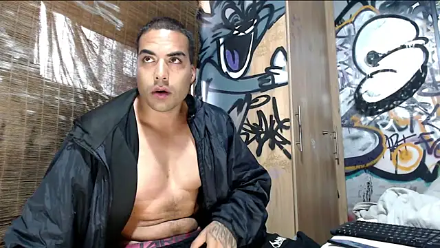 Snapshot of Justin_Frank chatting on February 10, 2026, 10:03 pm Justin Frank online show from February 10, 2026, 10:03 pm