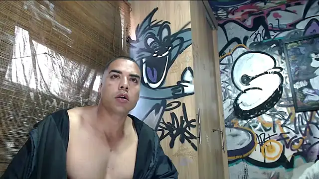 Justin Frank online show from May 23, 2026, 4:11 pm