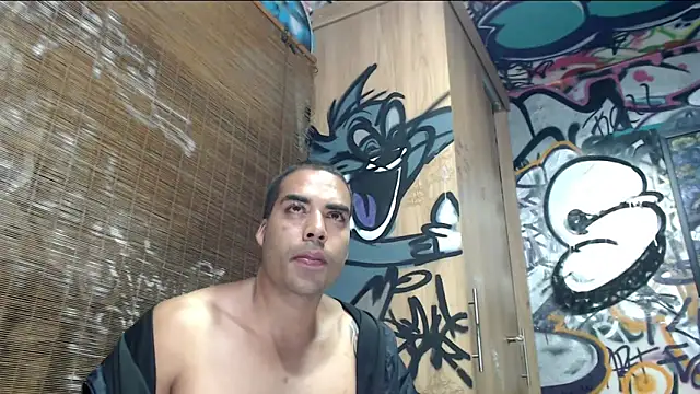 Justin Frank online show from June 3, 2026, 11:54 pm