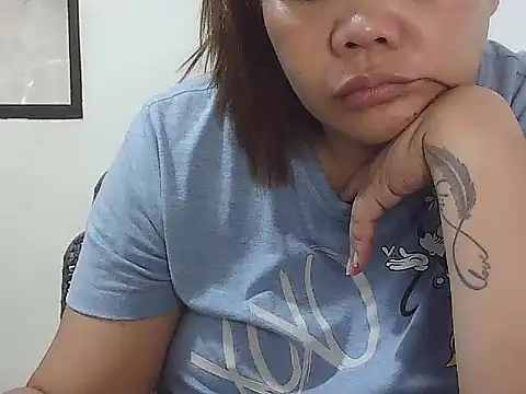 Snapshot of wild_amber25 chatting on November 20, 2025, 12:00 am wild amber25 online show from November 20, 2025, 12:00 am