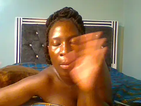 Snapshot of blackcuteebony chatting on March 13, 2025, 1:50 pm blackcuteebony online show from March 13, 2025, 1:50 pm