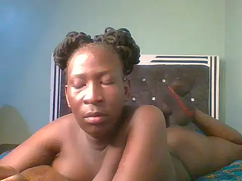 Snapshot of blackcuteebony chatting on October 8, 2025, 5:16 am blackcuteebony online show from October 8, 2025, 5:16 am