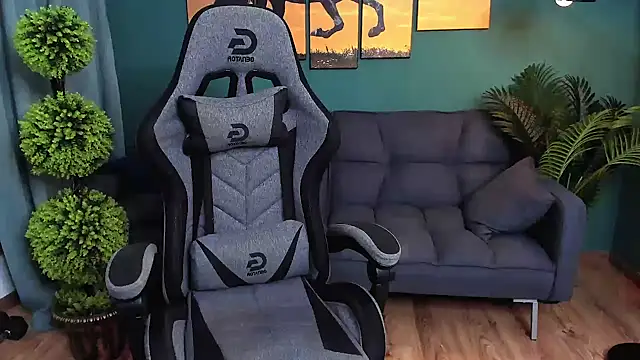 Snapshot of marcobadass chatting on February 2, 2025, 2:59 am marcobadass online show from February 2, 2025, 2:59 am