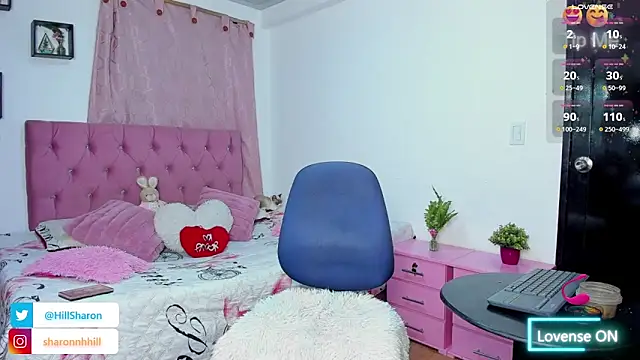 Snapshot of sharon_hill chatting on January 15, 2026, 12:15 am sharon hill online show from January 15, 2026, 12:15 am