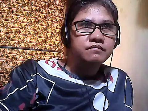 sweetsosie18 online show from January 11, 2026, 12:10 pm