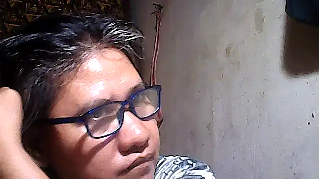sweetsosie18 online show from July 6, 2026, 10:34 am
