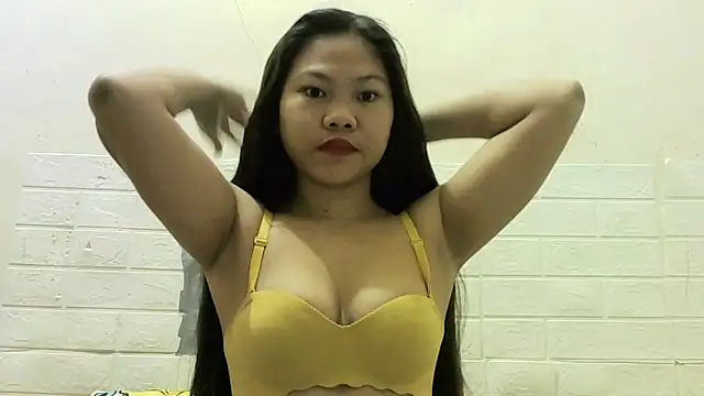 wildestsweetie online show from February 27, 2026, 11:49 pm