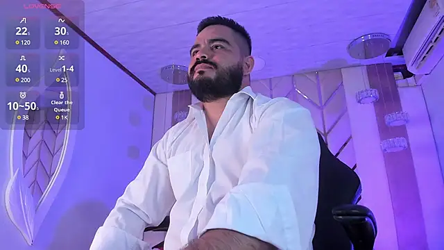 Snapshot of MichaelBear_ chatting on January 15, 2025, 12:58 pm MichaelBear online show from January 15, 2025, 12:58 pm