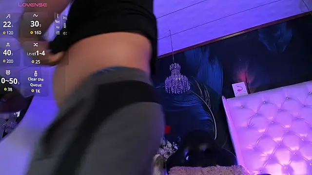 Snapshot of MichaelBear_ chatting on March 12, 2025, 6:55 pm MichaelBear online show from March 12, 2025, 6:55 pm