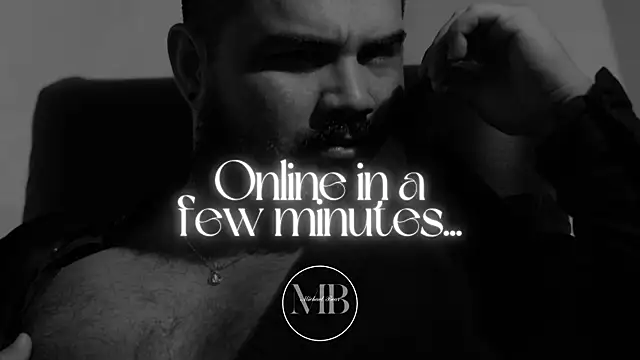 Snapshot of MichaelBear_ chatting on December 15, 2025, 1:04 pm MichaelBear online show from December 15, 2025, 1:04 pm