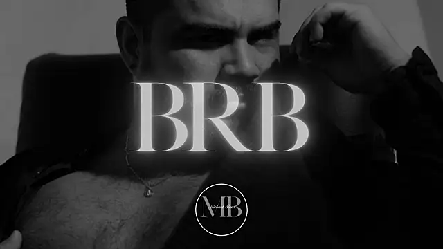 Snapshot of MichaelBear_ chatting on February 17, 2026, 6:25 pm MichaelBear online show from February 17, 2026, 6:25 pm