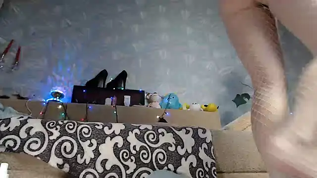 Snapshot of Ria_23 chatting on November 15, 2025, 12:19 am Ria 23 online show from November 15, 2025, 12:19 am