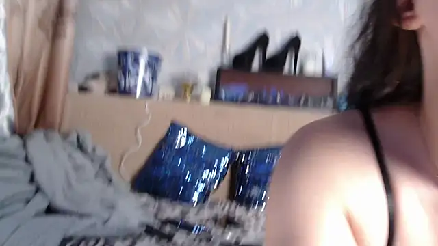 Snapshot of Ria_23 chatting on December 5, 2025, 1:58 am Ria 23 online show from December 5, 2025, 1:58 am