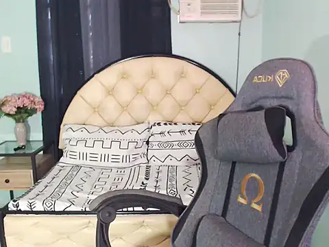 WeezyBabyXoxo online show from December 3, 2025, 4:20 am