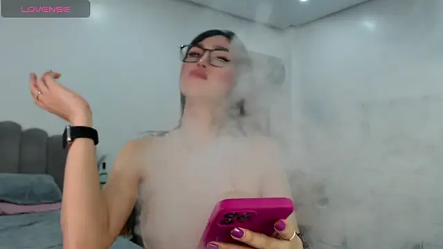 Snapshot of LoveMarieFoxxx chatting on October 15, 2025, 7:14 pm LoveMarieFoxxx online show from October 15, 2025, 7:14 pm