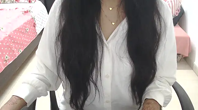 Princess Sara online show from February 26, 2025, 8:48 am