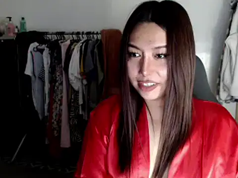 Snapshot of urqueendominant chatting on March 8, 2025, 3:17 am urqueendominant online show from March 8, 2025, 3:17 am