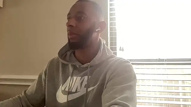 bosstang770 online show from December 12, 2024, 4:10 pm