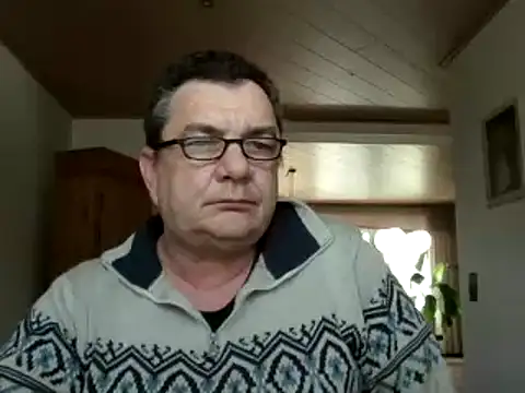 Snapshot of Nobbie444 chatting on March 8, 2026, 12:42 pm Nobbie444 online show from March 8, 2026, 12:42 pm
