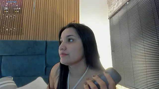 Kareena chopra online show from April 14, 2026, 12:33 pm