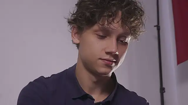 Snapshot of Nicky_neal chatting on September 10, 2025, 11:32 am Nicky neal online show from September 10, 2025, 11:32 am