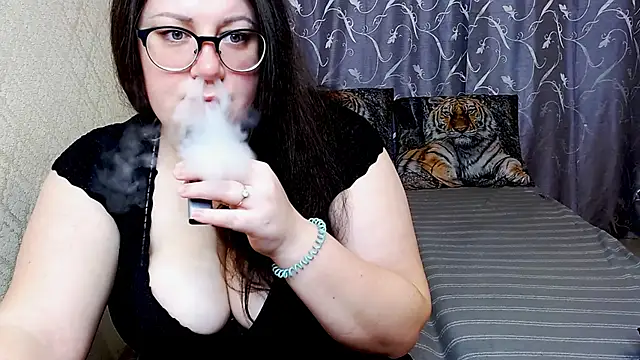 Sindy Jeniceee online show from November 11, 2025, 12:05 pm