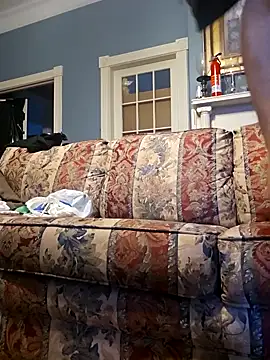 chosen923 online show from February 12, 2025, 7:56 pm