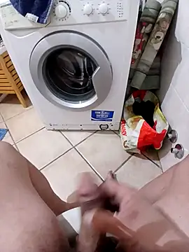 Snapshot of 74bob chatting on January 12, 2026, 9:47 am 74bob online show from January 12, 2026, 9:47 am