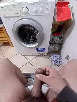 Snapshot of 74bob chatting on February 4, 2026, 10:32 am 74bob online show from February 4, 2026, 10:32 am