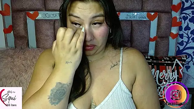 Snapshot of ValerieDiiamond chatting on December 18, 2025, 5:13 am ValerieDiiamond online show from December 18, 2025, 5:13 am