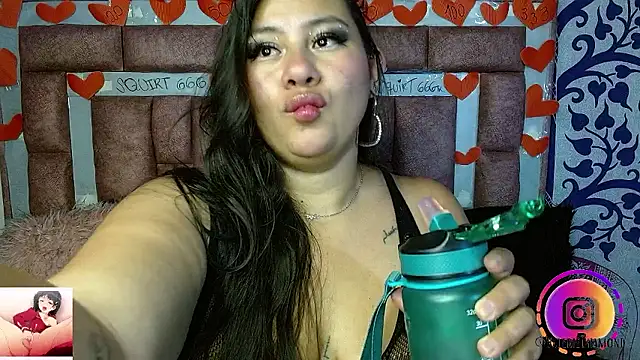 Snapshot of ValerieDiiamond chatting on January 9, 2026, 4:15 am ValerieDiiamond online show from January 9, 2026, 4:15 am