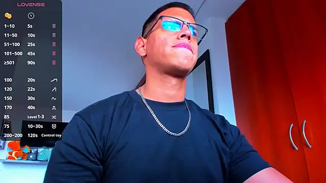 Snapshot of _John_Boy_ chatting on October 12, 2025, 7:13 pm John Boy online show from October 12, 2025, 7:13 pm