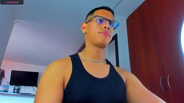 Snapshot of _John_Boy_ chatting on October 29, 2025, 7:04 pm John Boy online show from October 29, 2025, 7:04 pm