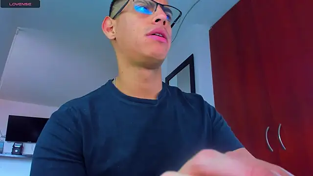 Snapshot of _John_Boy_ chatting on October 31, 2025, 7:15 pm John Boy online show from October 31, 2025, 7:15 pm