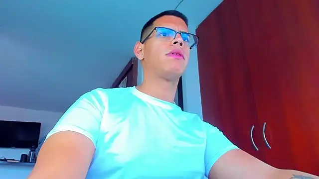 Snapshot of _John_Boy_ chatting on November 30, 2025, 8:35 pm John Boy online show from November 30, 2025, 8:35 pm