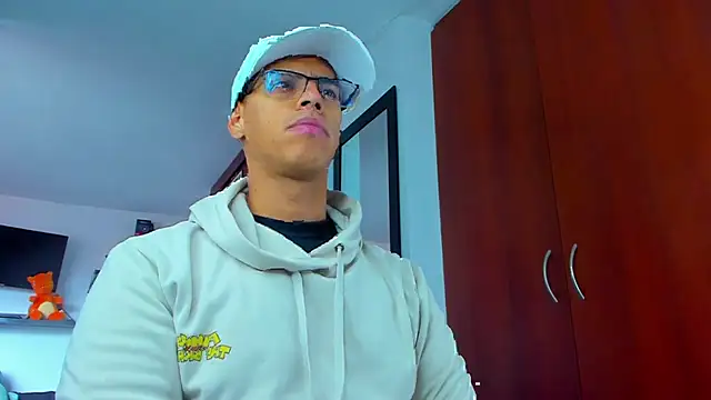 Snapshot of _John_Boy_ chatting on January 8, 2026, 1:13 pm John Boy online show from January 8, 2026, 1:13 pm