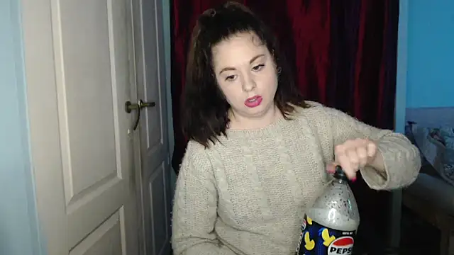 Snapshot of ryhhnnagold99 chatting on December 18, 2025, 8:48 pm ryhhnnagold99 online show from December 18, 2025, 8:48 pm