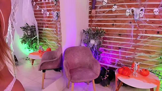 Snapshot of _MeganRain chatting on October 17, 2025, 7:33 am MeganRain online show from October 17, 2025, 7:33 am