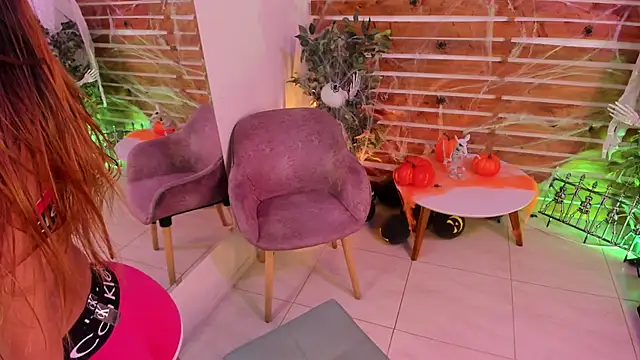 Snapshot of _MeganRain chatting on October 24, 2025, 6:54 am MeganRain online show from October 24, 2025, 6:54 am