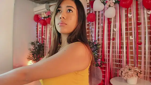 Snapshot of _MeganRain chatting on February 13, 2026, 7:37 am MeganRain online show from February 13, 2026, 7:37 am